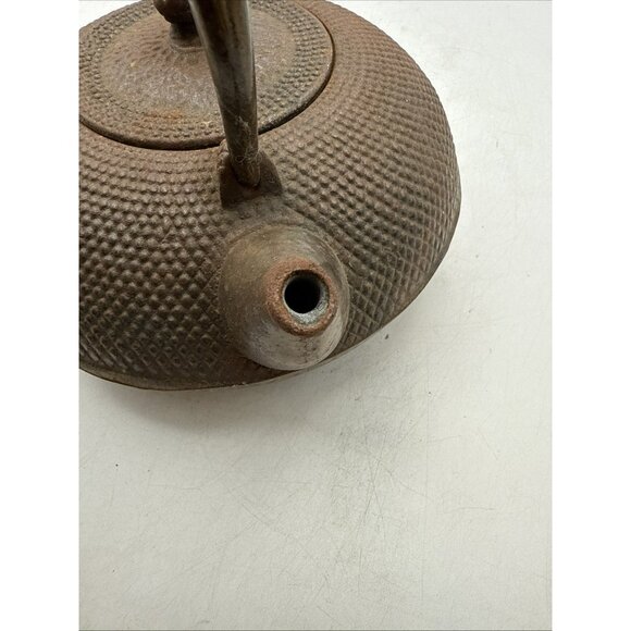 NANBU Tetsubin Japanese Iron Kettle Small Tea Ceremony Teapot Used_Signed - Picture 10 of 10